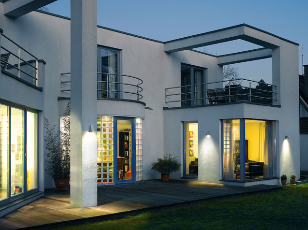 Stimmungsvolle Terrassenbeleuchtung